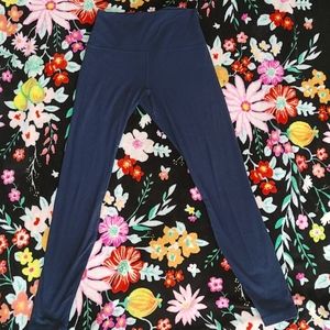 Navy Lululemon Aligns 28"